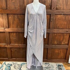 VENUS Shimmering Silver Long Sleeve Dress